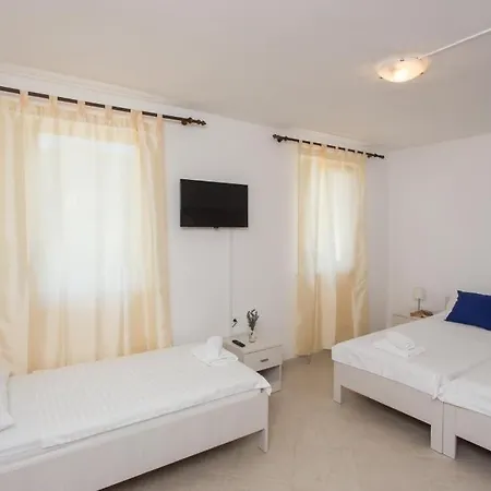 Rosa Bianca 3* Mokošica